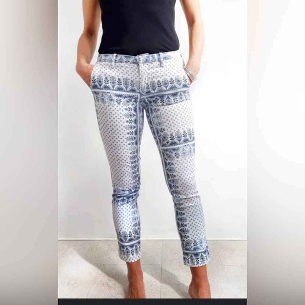 Joe’s white bandana print skinny ankle jeans size 28 waist | Joe’s jeans